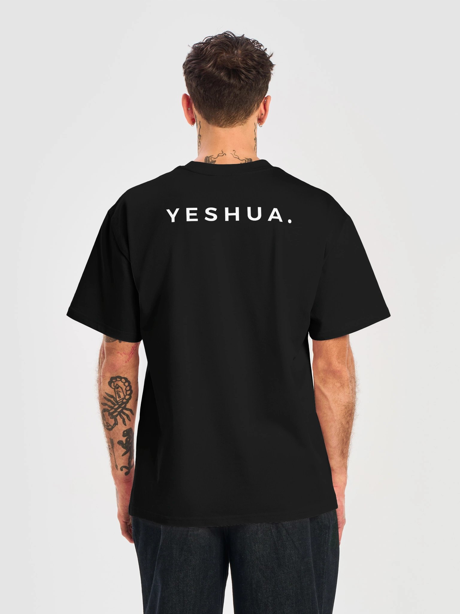 YESHUA. THE VICTORY IS HIS // Heavy Tee product image (6)
