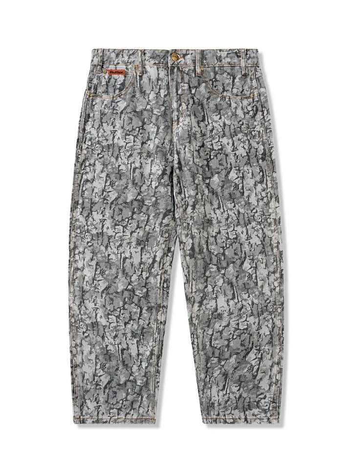 Bark Camo Denim Jeans, Black product image (1)