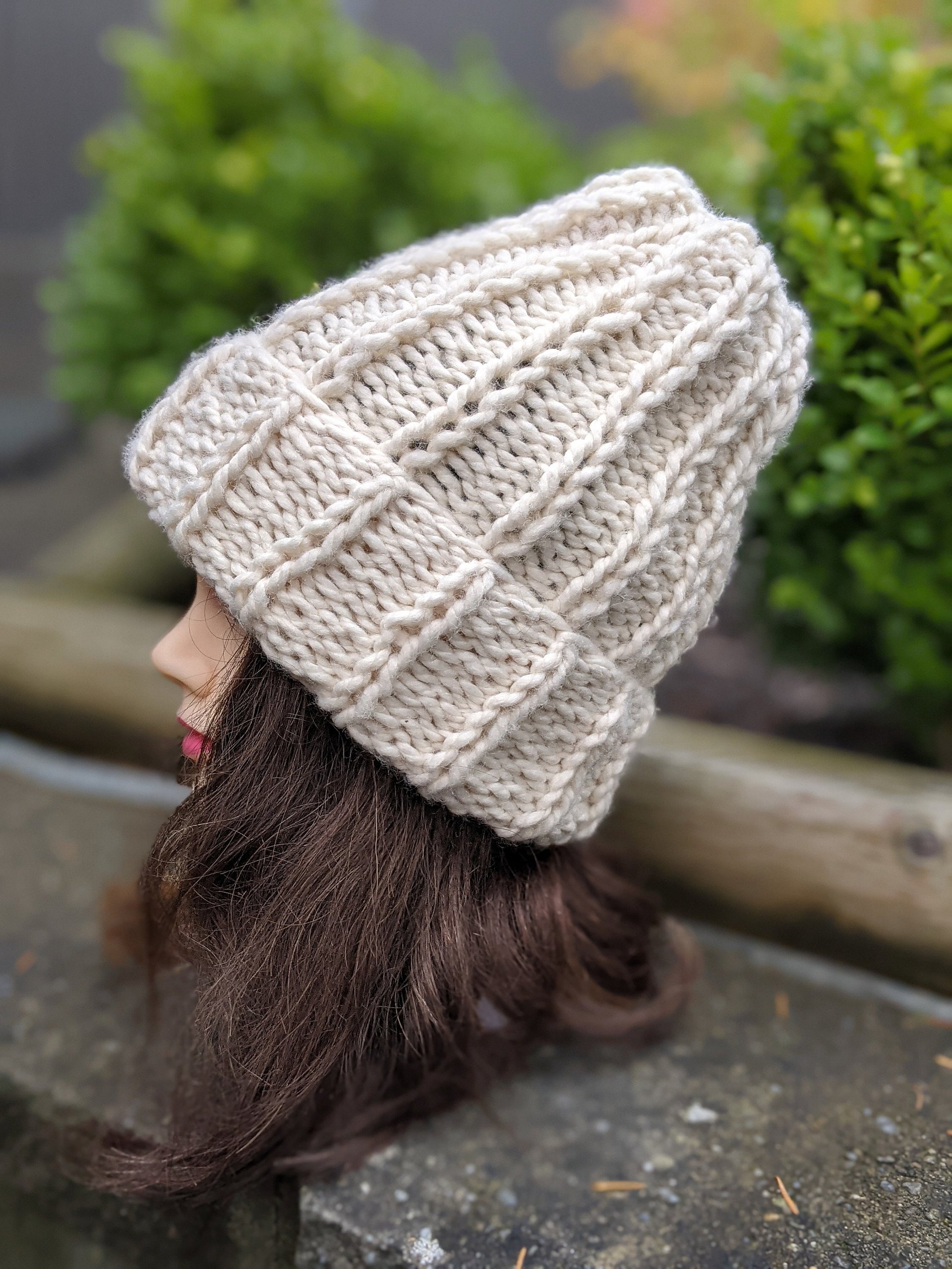 Royal Icing Bulky Hat Knitting Pattern product image (4)