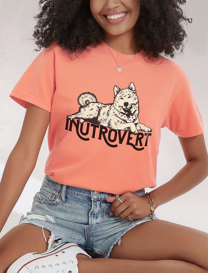 Inutrovert T-Shirt of an Akita Inu (White) | Funny T-Shirt for Akita Paw-rents product image (2)