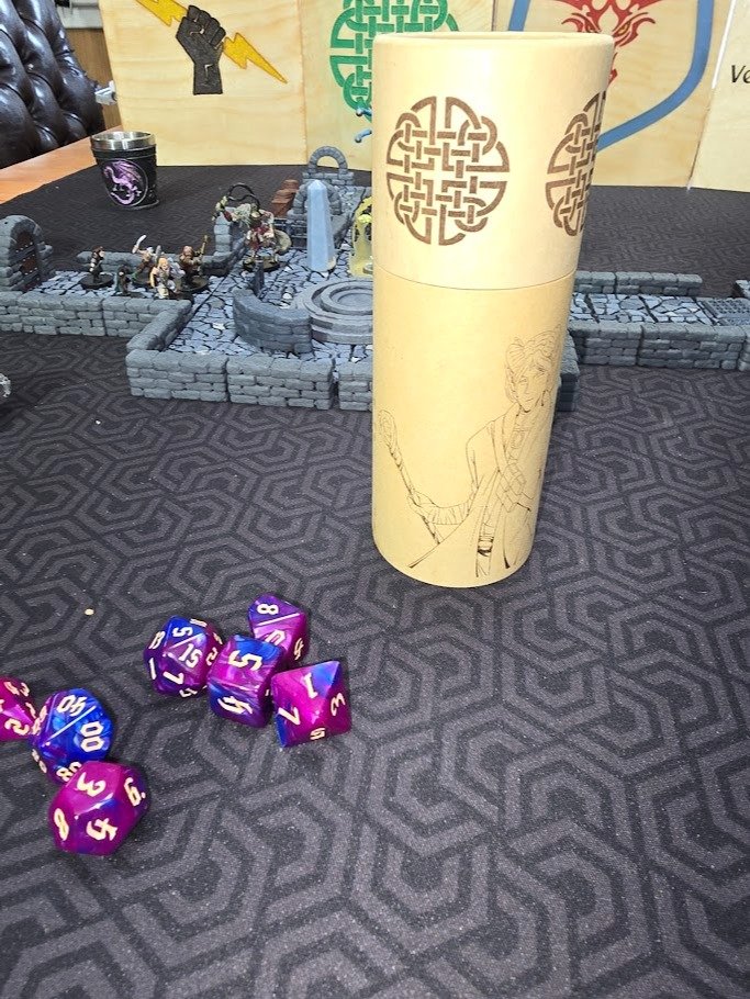 Tiefling Mage Dice Tube with set of dice. product image (1)