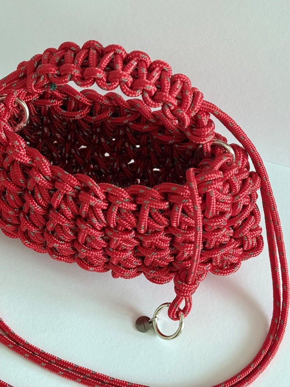 EMAN | The Easy Slouch Bag in Red product image (4)
