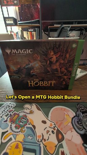 Got some great pulls out of the MTG Hobbit Bundle. Definitely one of my favorite universes to start collecting on.
