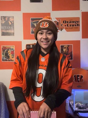 Stripes up, the ambassador family just added Cincinnati.

@thatsoriginalmel is officially a Vurvo brand ambassador, and she’s...