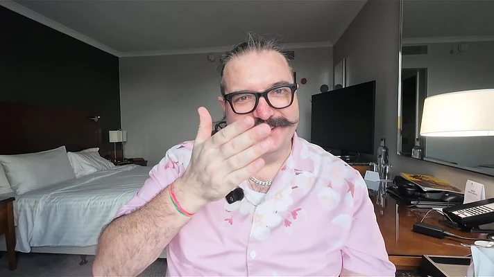 Video thumbnail