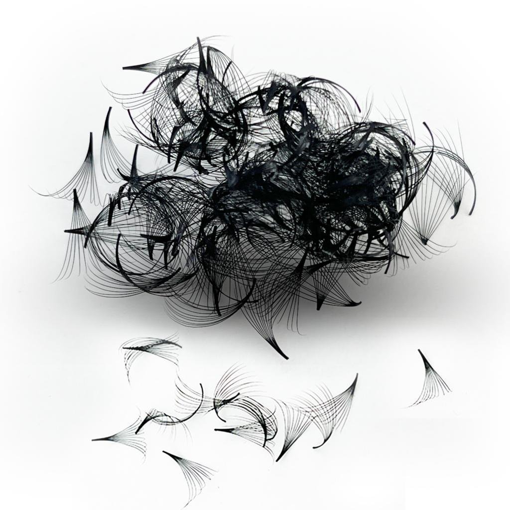 500 Piece Russian Lashes product image (5)