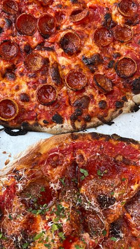 Sally’s Apizza, New Haven Connecticut. The pizza review of all pizza reviews. Just ridiculously good, from the restaurant, th...