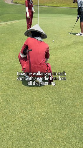 And you still miss the putt 😂 this is PBC. Here for the experience and the good people that come with it ⛳️✨

Who wants in ne...