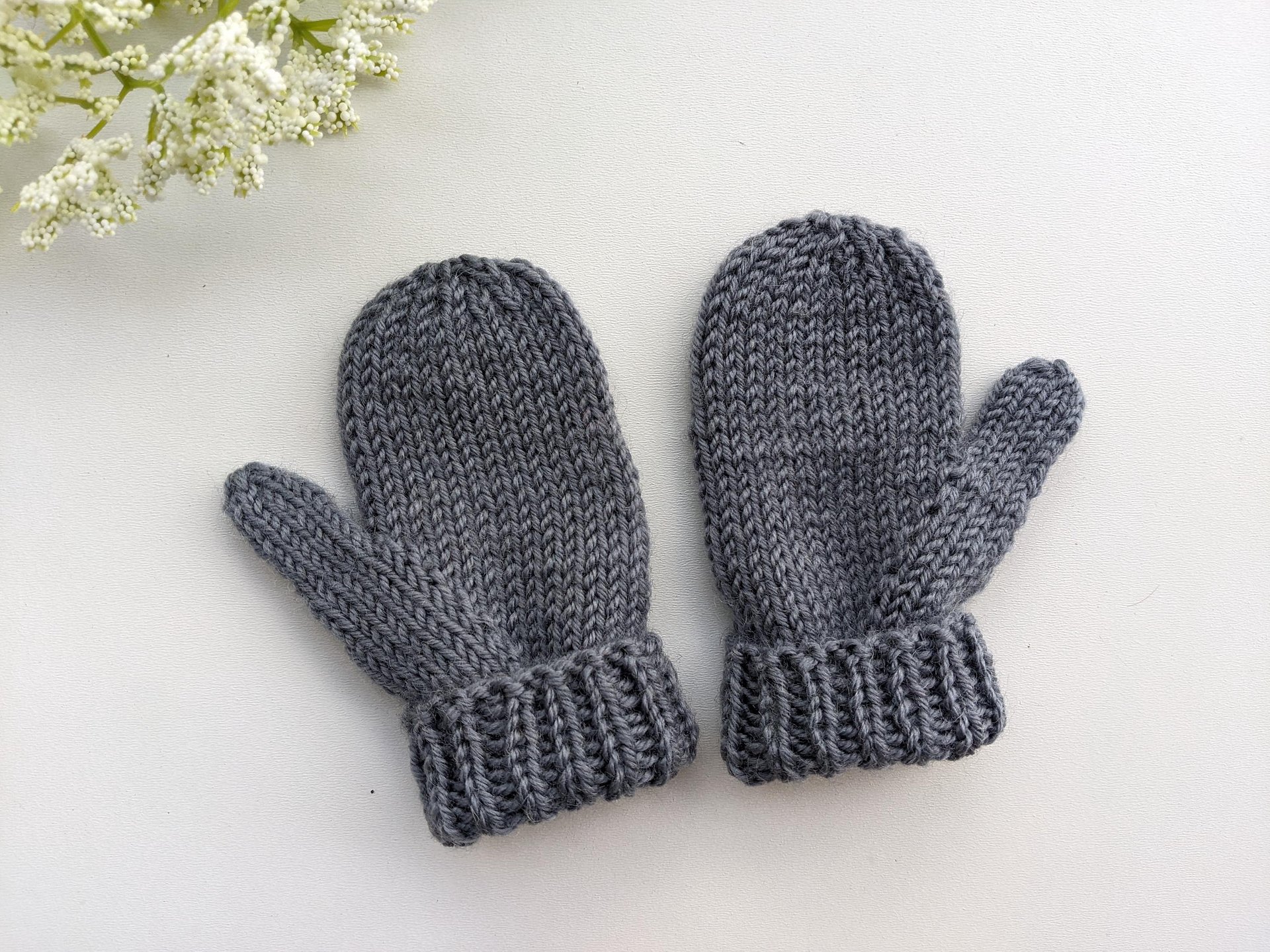 Knit Toddler Winter Mittens Pattern product image (7)