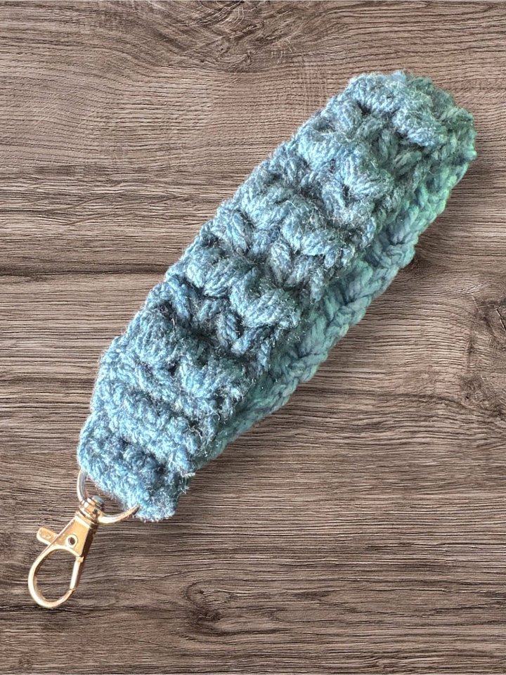 Wristlet product image (2)