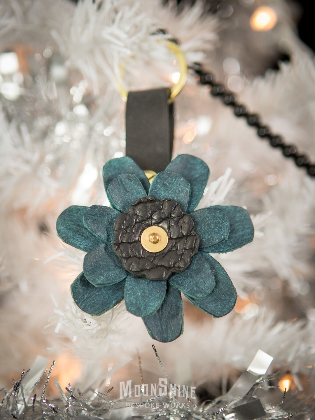 Blue Pueblo Flower Bag Charm Keyring product image (2)