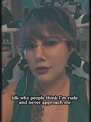 sawwy I can't help it chat.  #streamer #rbf #streamerproblems #fyp 