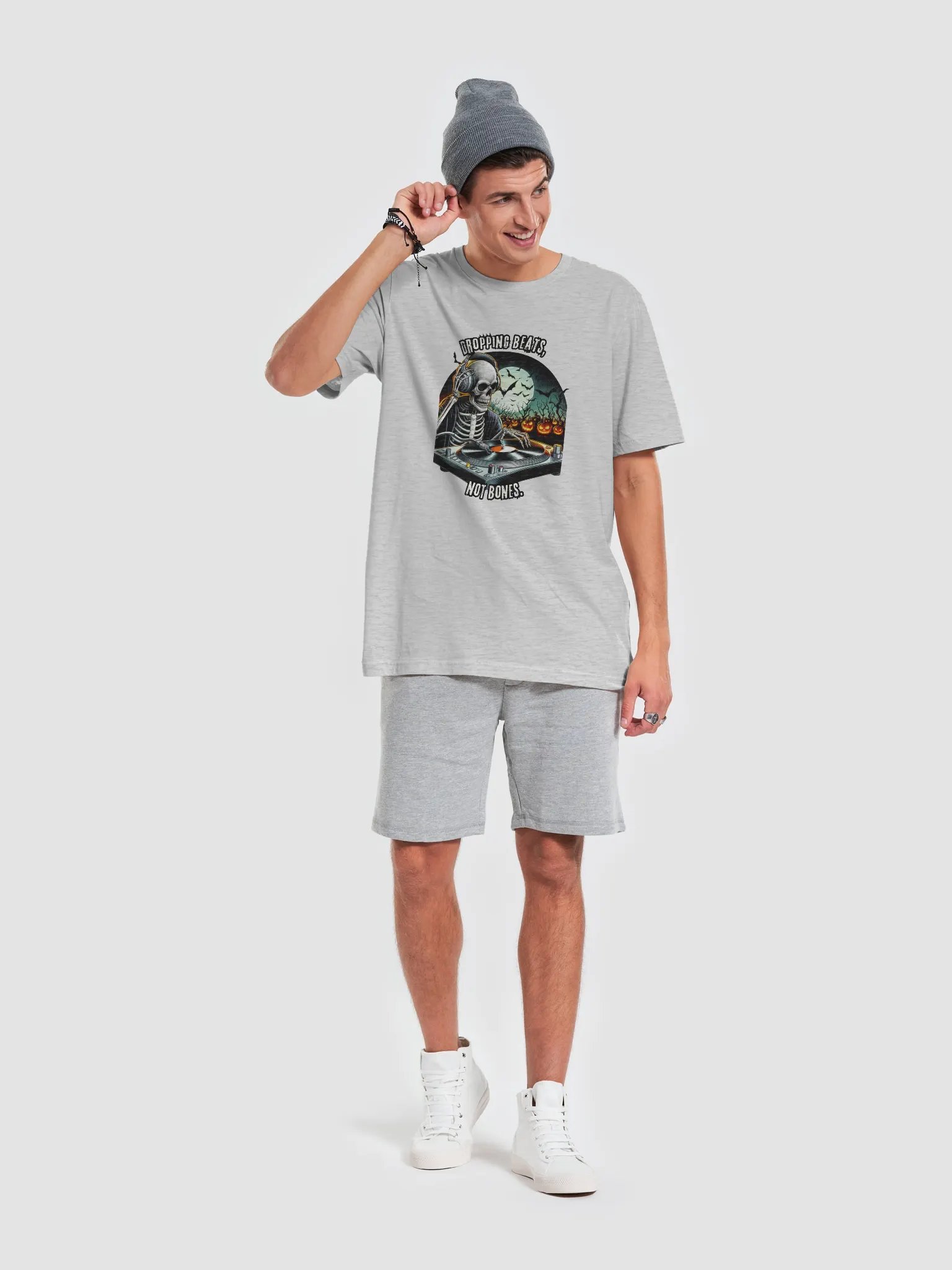 Spooky Skeleton DJ T-Shirt product image (31)