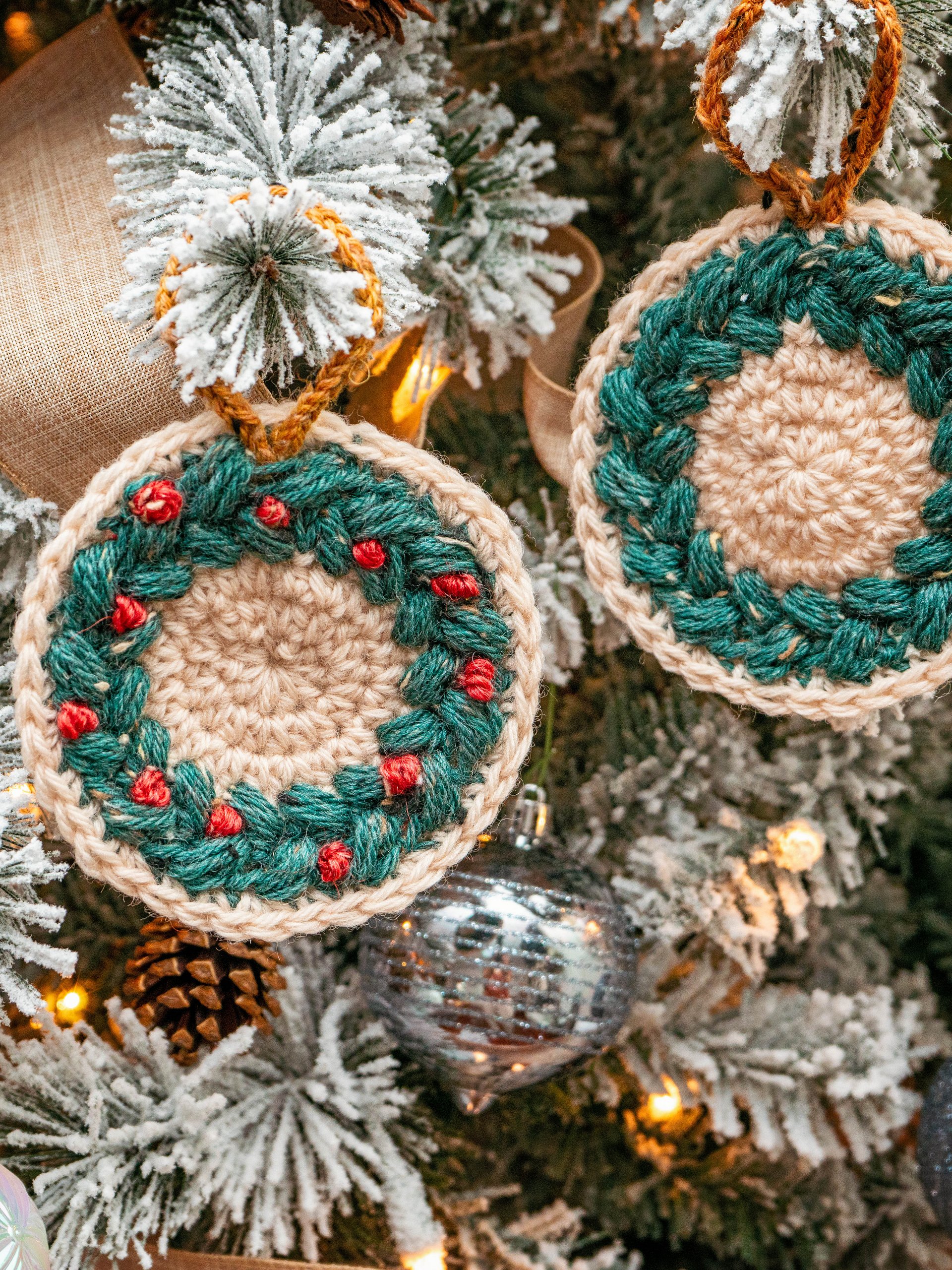 Macchiato Wreath Ornament and Coaster Crochet Pattern product image (3)