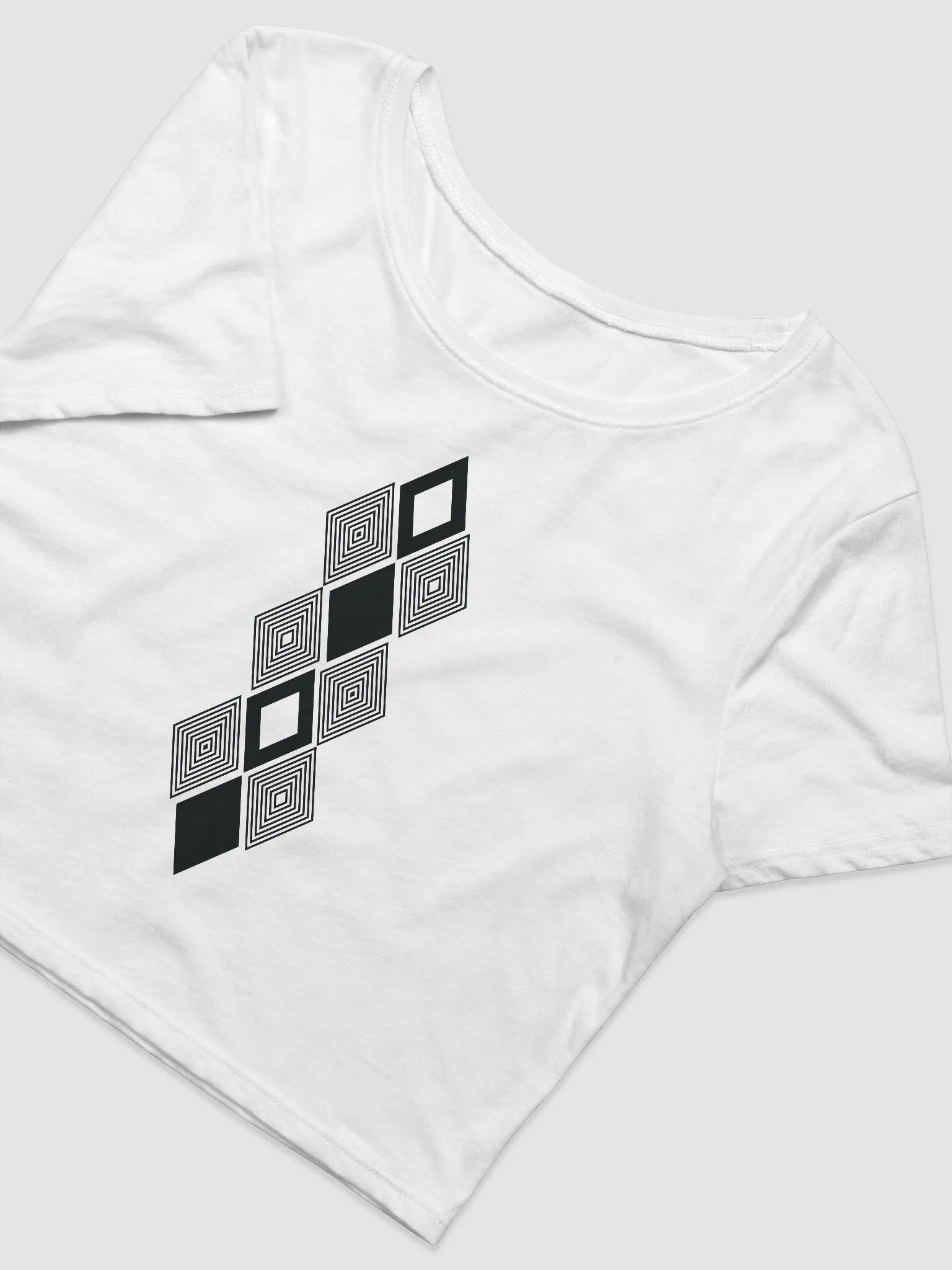 Black and white triangle design crop top product image (3)