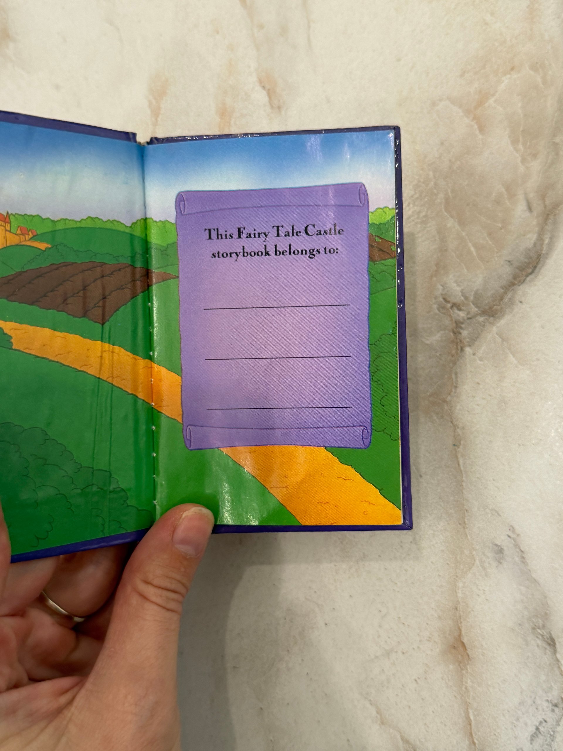 1995 The Gingerbread Man | Fairy Tale Castle Mini Hardcover | Audrey Daly | Peter Stevenson product image (3)