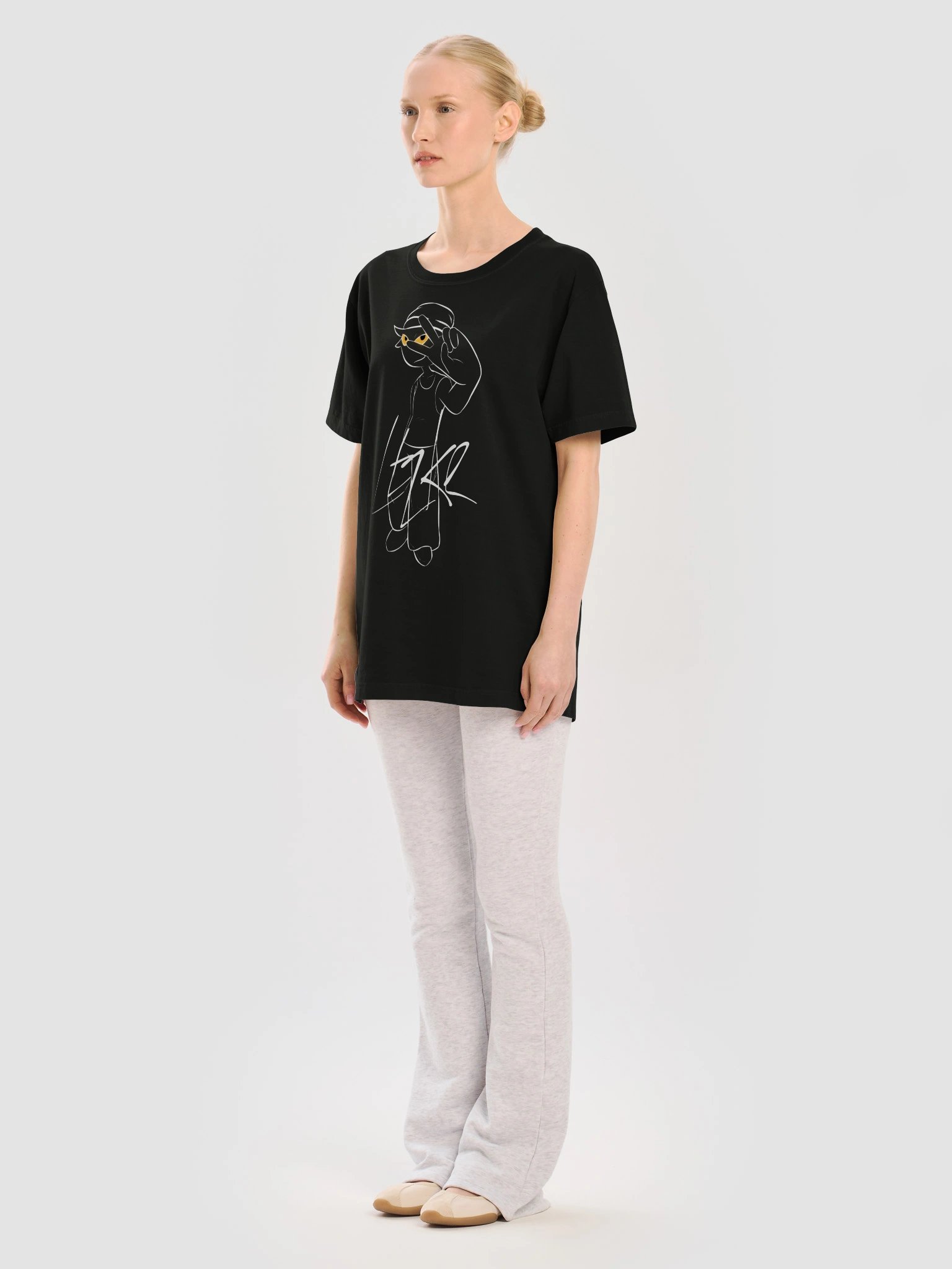 LTZKE Beanie Peace Sign Minimalist Lineart T-Shirt product image (11)