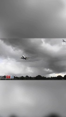 Baltic’s Blustery Bail-out! (Airbus A220 Windshear Aborted Landing at Heathrow)

Follow for more! 👤

Map via Plane Finder 🗺️
...