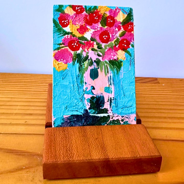 Pocket-Sized Beauty: Petite Bouquet Mini Painting & Display Stand product image (1)