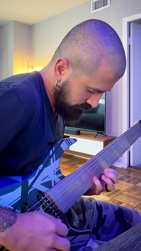 New music #fretless #fretlessguitar #prog #guitar