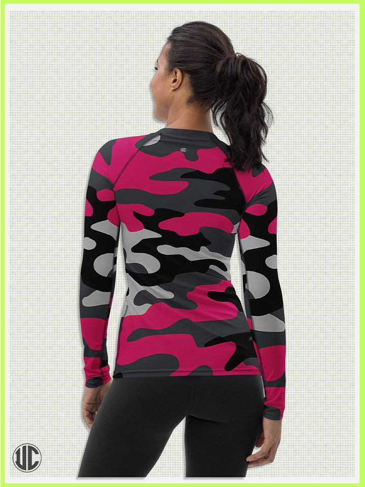 Savage Pink Camo – Women’s Rash Guard product image (2)