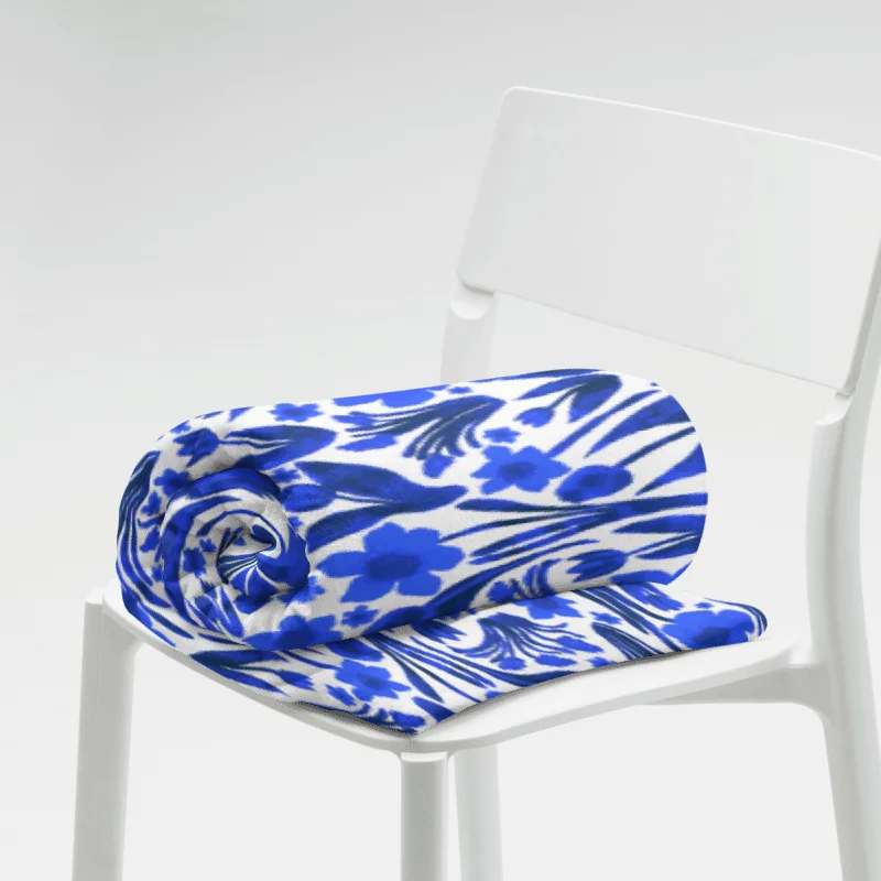 Spring Garden in Royal Blue on White – Elegant Floral Throw Blanket product image (10)