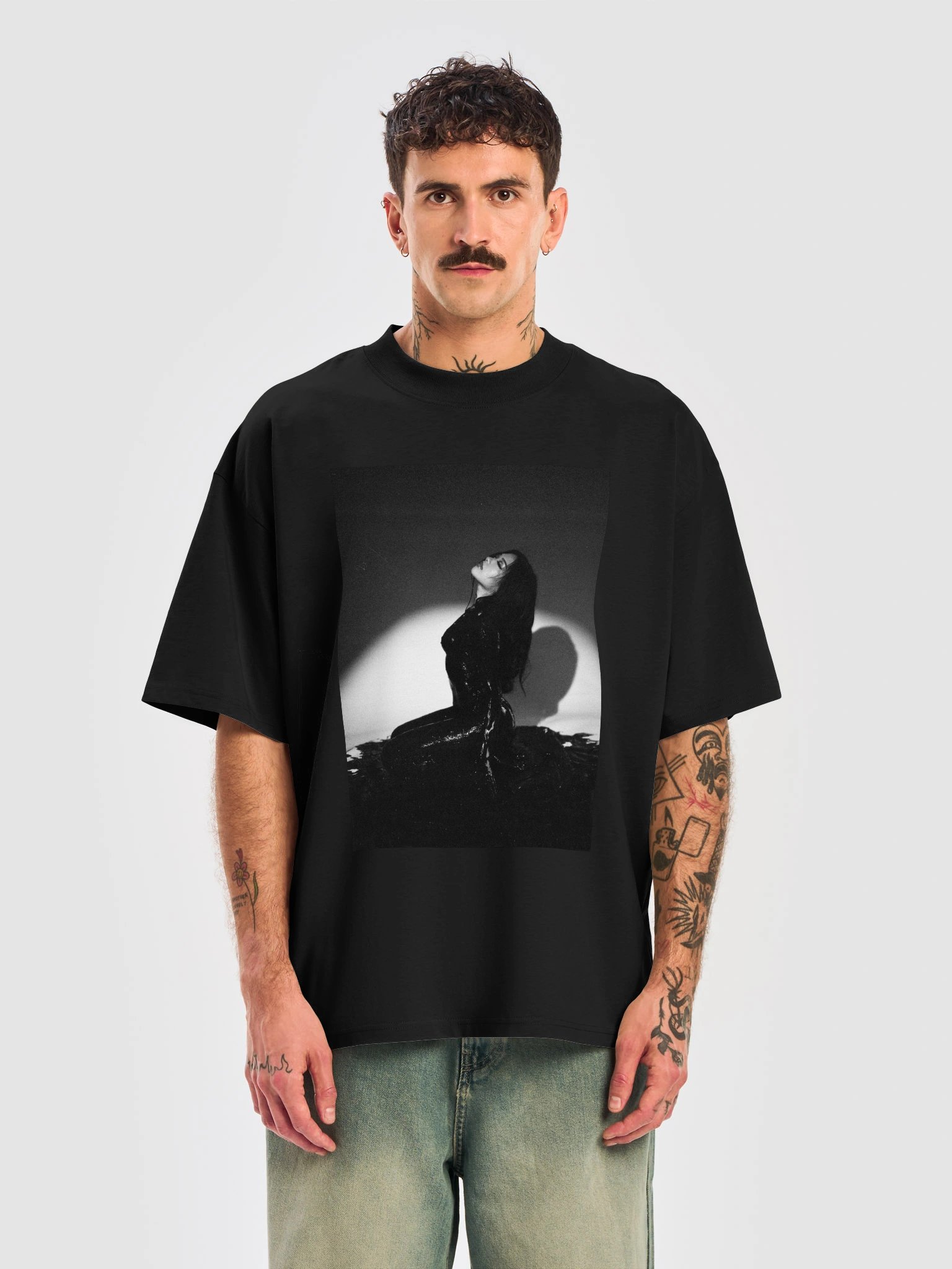 MUSUBI Graphic Tee product image (5)