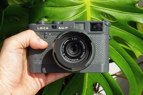 New arrival. The Leica M4-P & Summicron 35/2 ASPH Maizaru Naval Arsenal. 
This very special set was created for us by @kantoc...