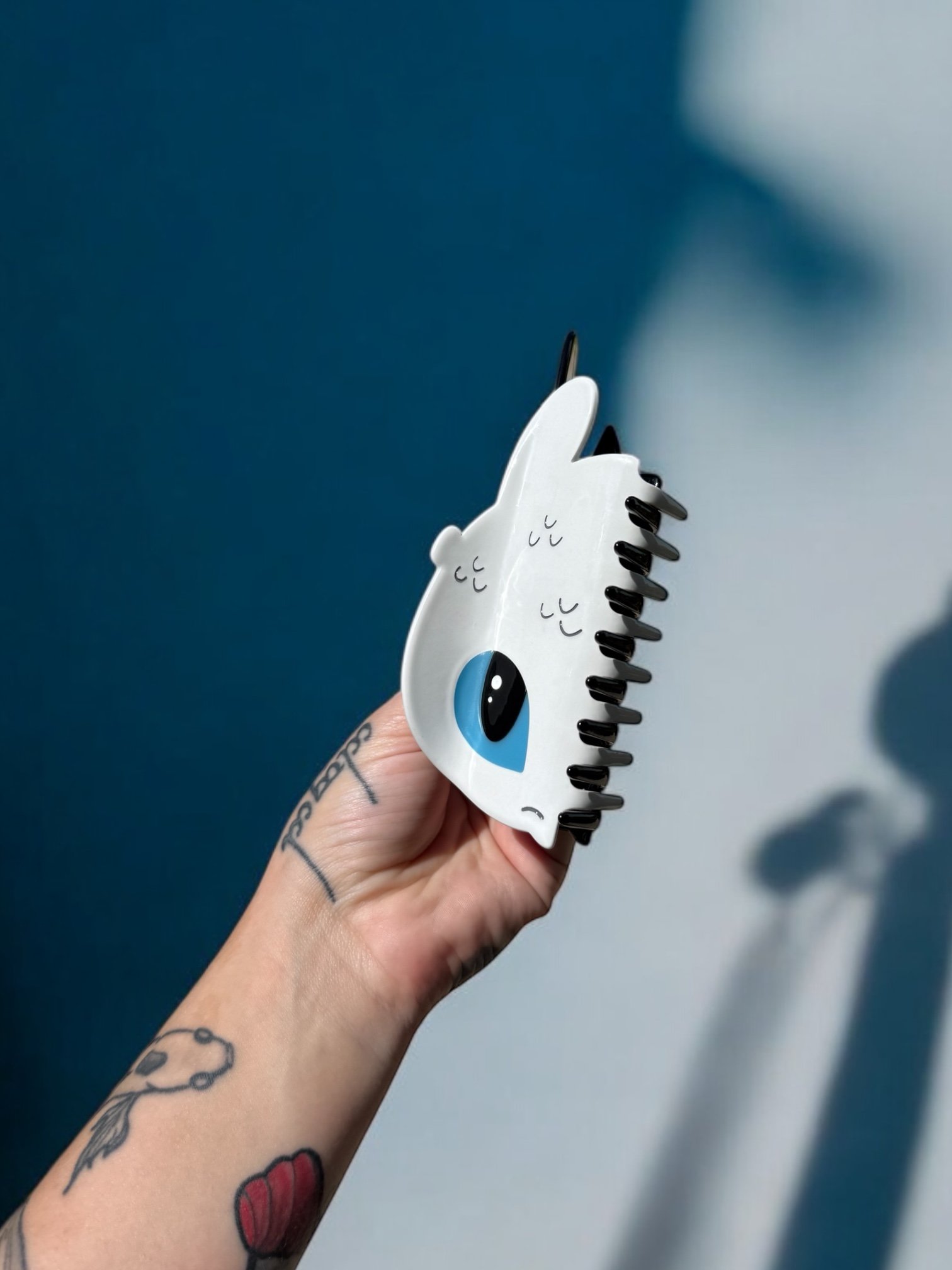 B-GRADE Light Fury & Toothless Hair Claw product image (1)