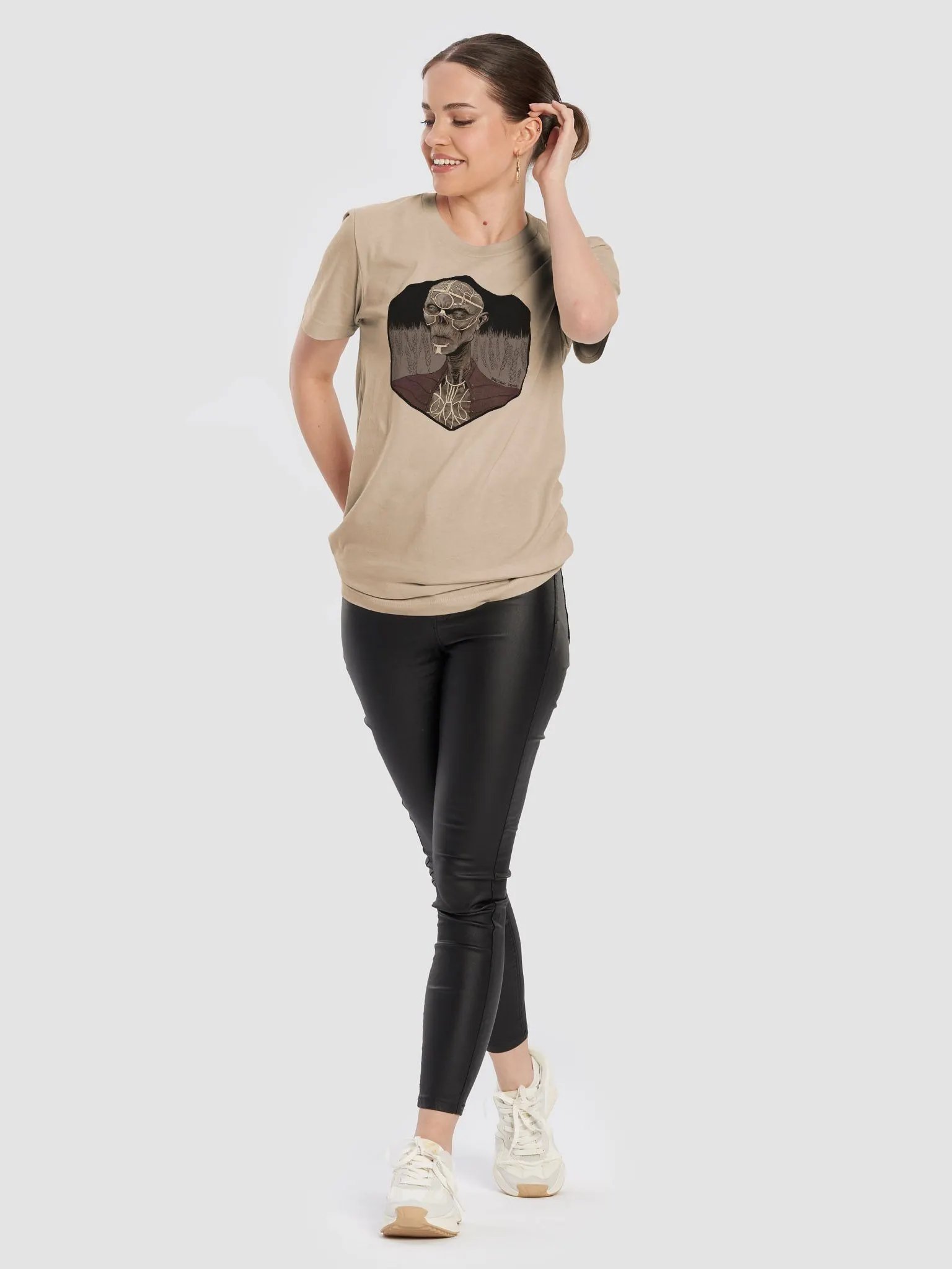 The Wandering God - tee product image (10)