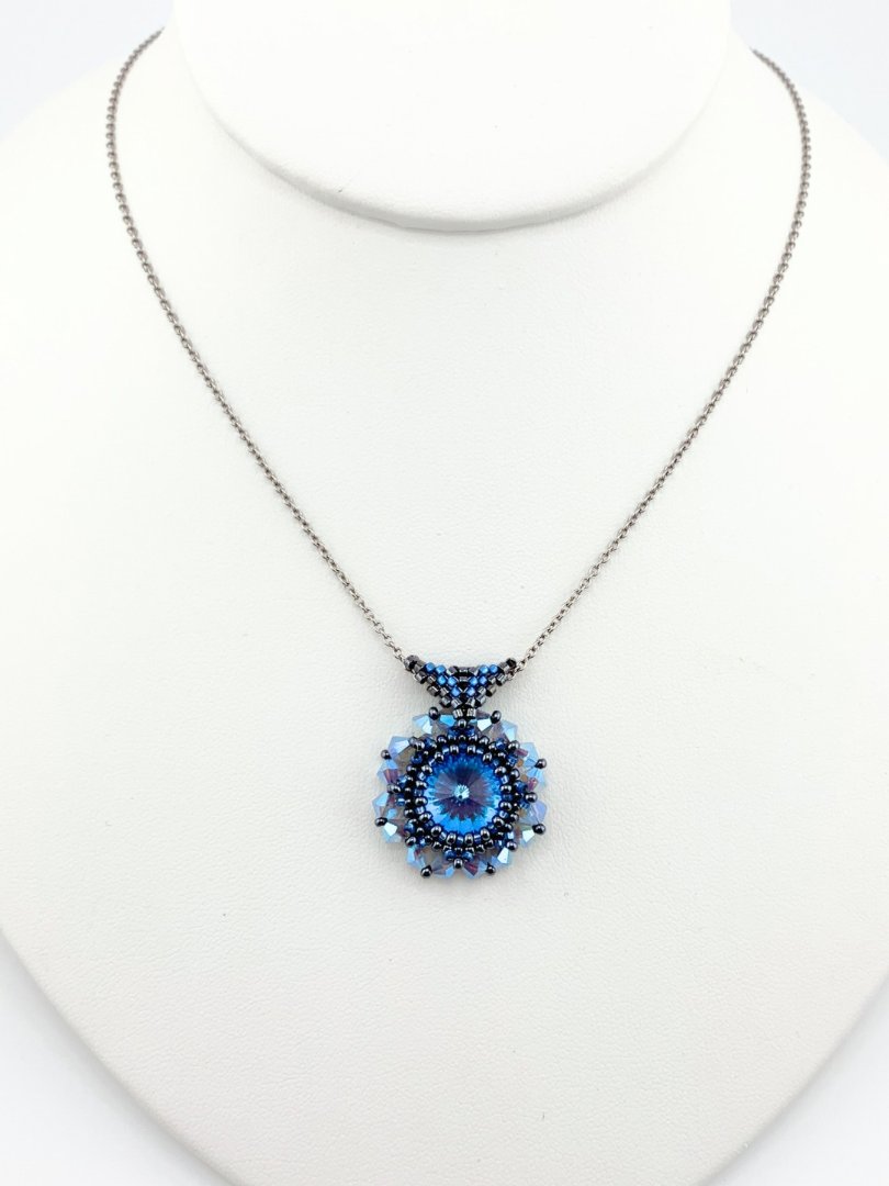 Beading Pattern - Crystal Aria Pendant product image (1)
