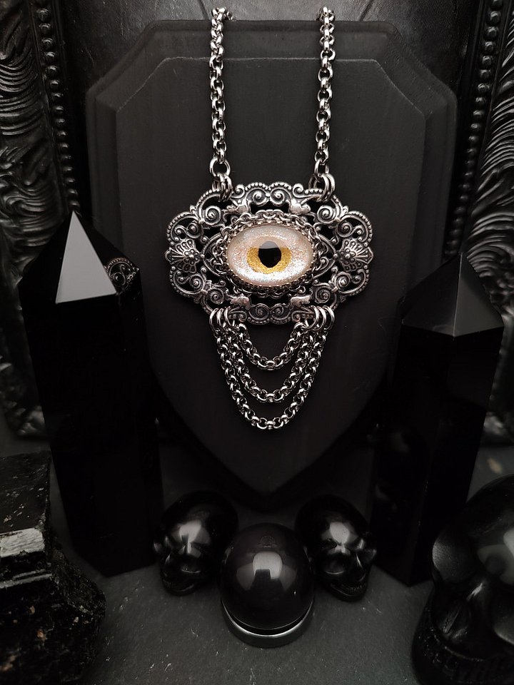 Eye Painted Amulet - MoonLace product image (1)