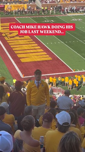 Coach Mike Hawk was still having fun despite the result…

#minnesota #gophers