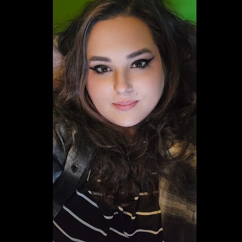 Another fun af stream then recorded some thank yous for purchases and now it's bed time 🥰