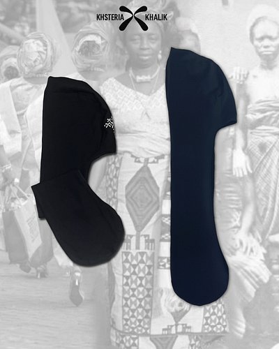 NOW AVAILABLE ON SITE

PEGE - This distinctive scarf features a hooded silhouette, drawing inspiration from traditional Niger...