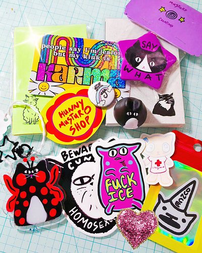 girl, get yourself over to @hunny.musturd!  check out this mini-haul i snagged while i was restocking last week!  clam is jus...