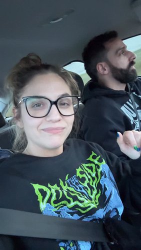 SORRY CHICKEN NUGGETS! No new ep of The Morning Show Podcast but we’ll be live on Twitch Tuesday morning!

@thecarlamarie aft...