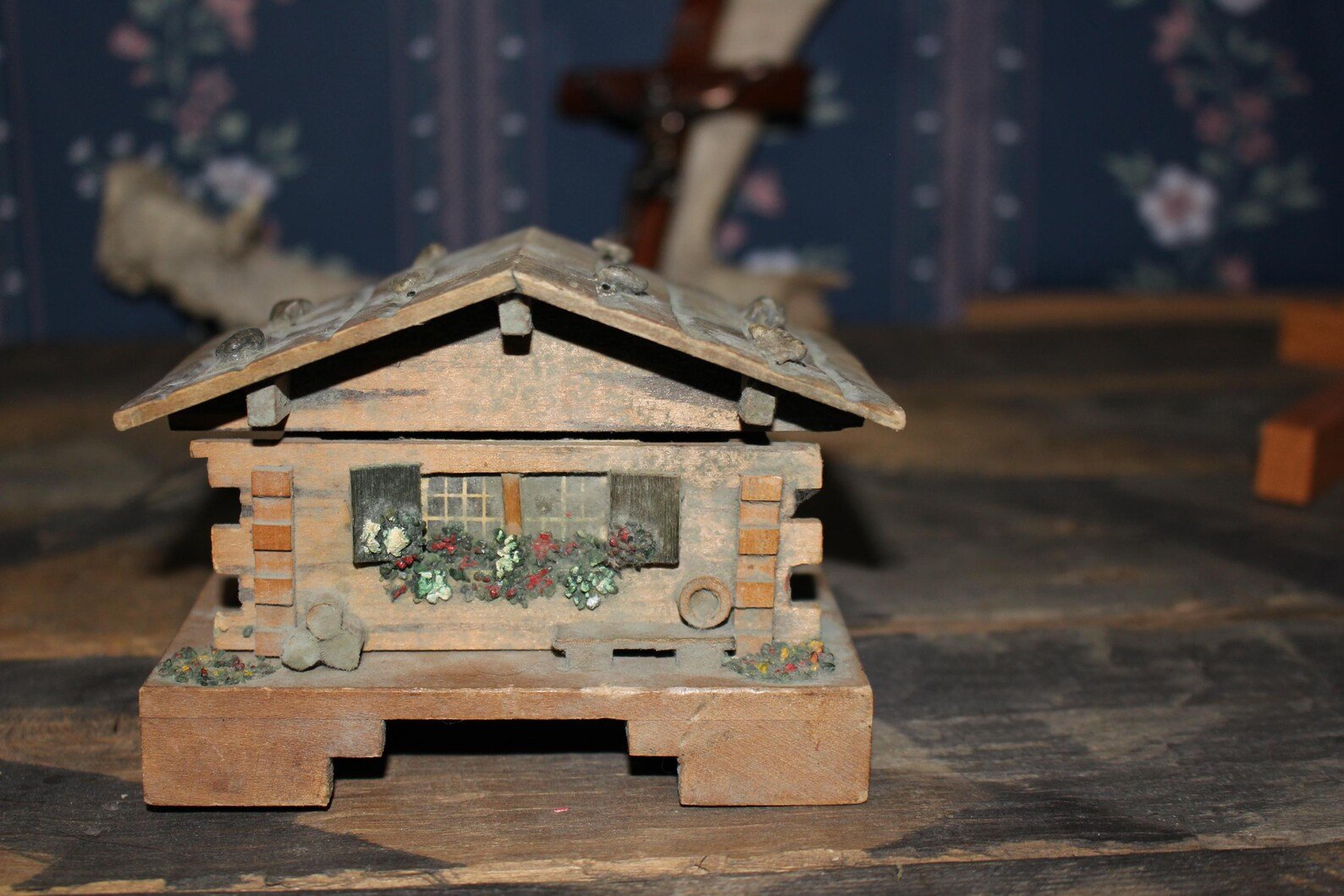 Artifact No.35 - Creepy House Music Box product image (1)