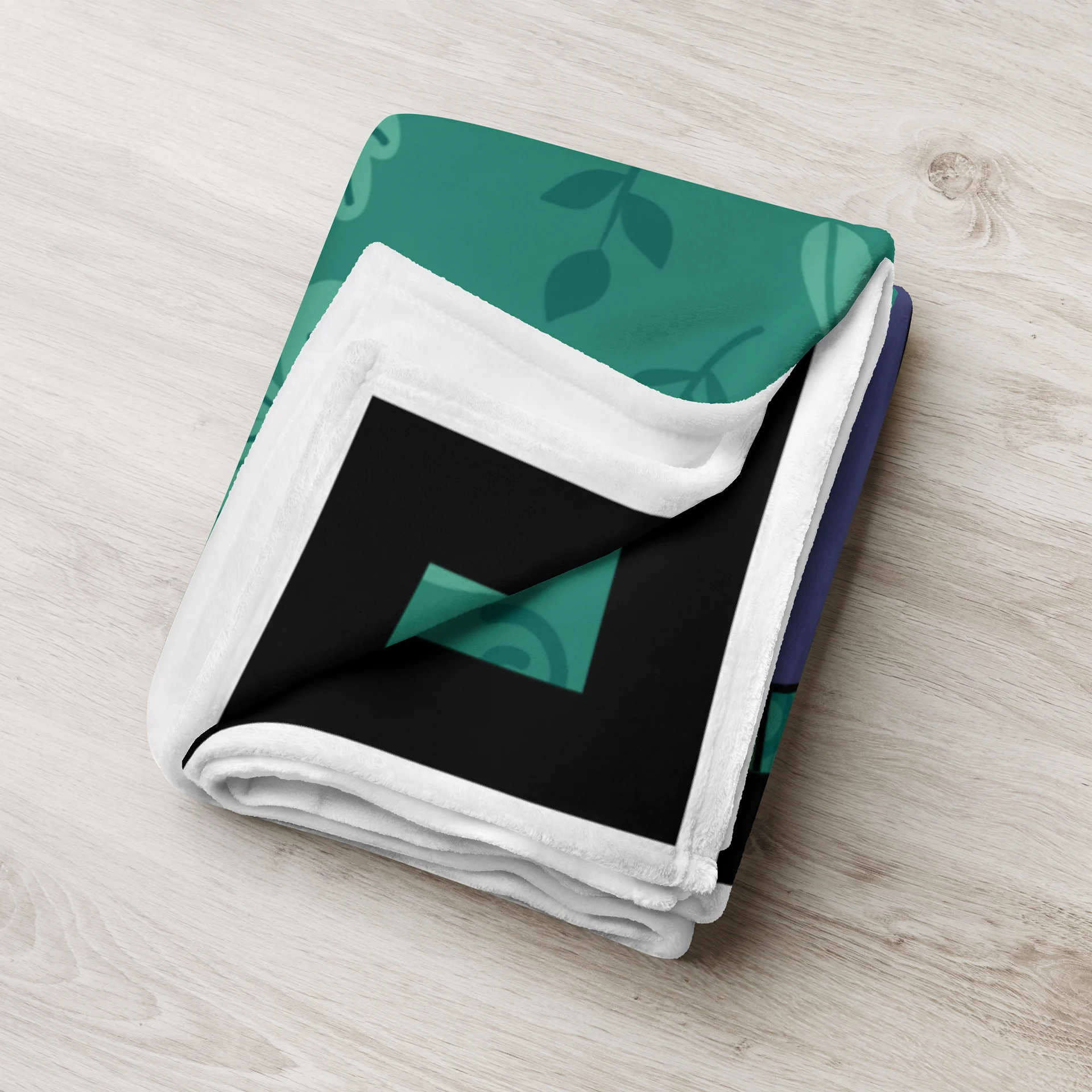 Gum Gum's Huggable Blanket product image (4)
