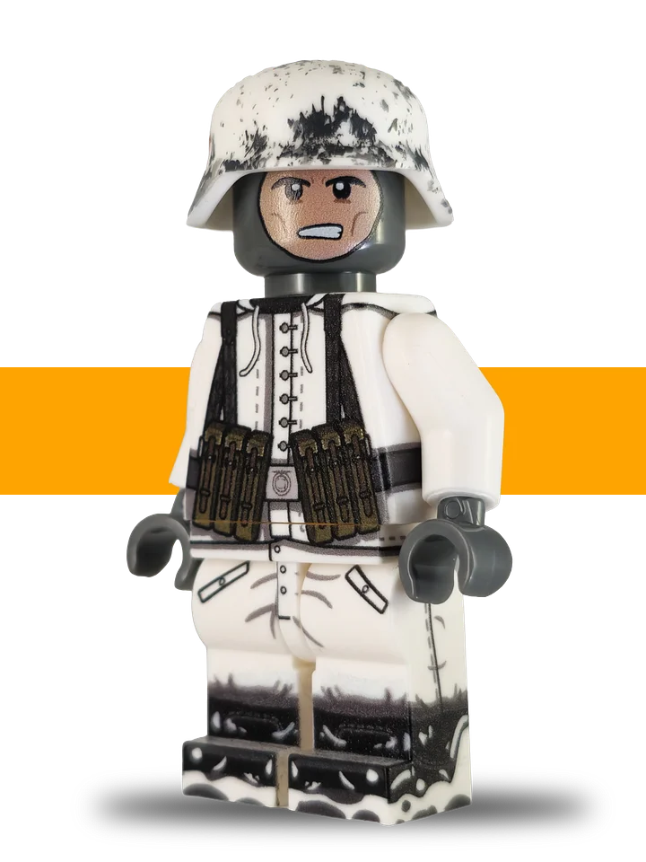Winter German Shock Trooper - WW2 (Compatible) product image (1)