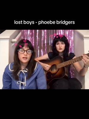 two girls with bangs covering phoebe 🙄 #phoebebridgers #acousticcovers #coversong #phoebebridgersconcert #twee @phoebe bridgers 