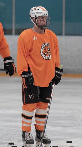 MIC’D UP: with @tommycarroll0 pt. 1

#hockeytop | #icevols