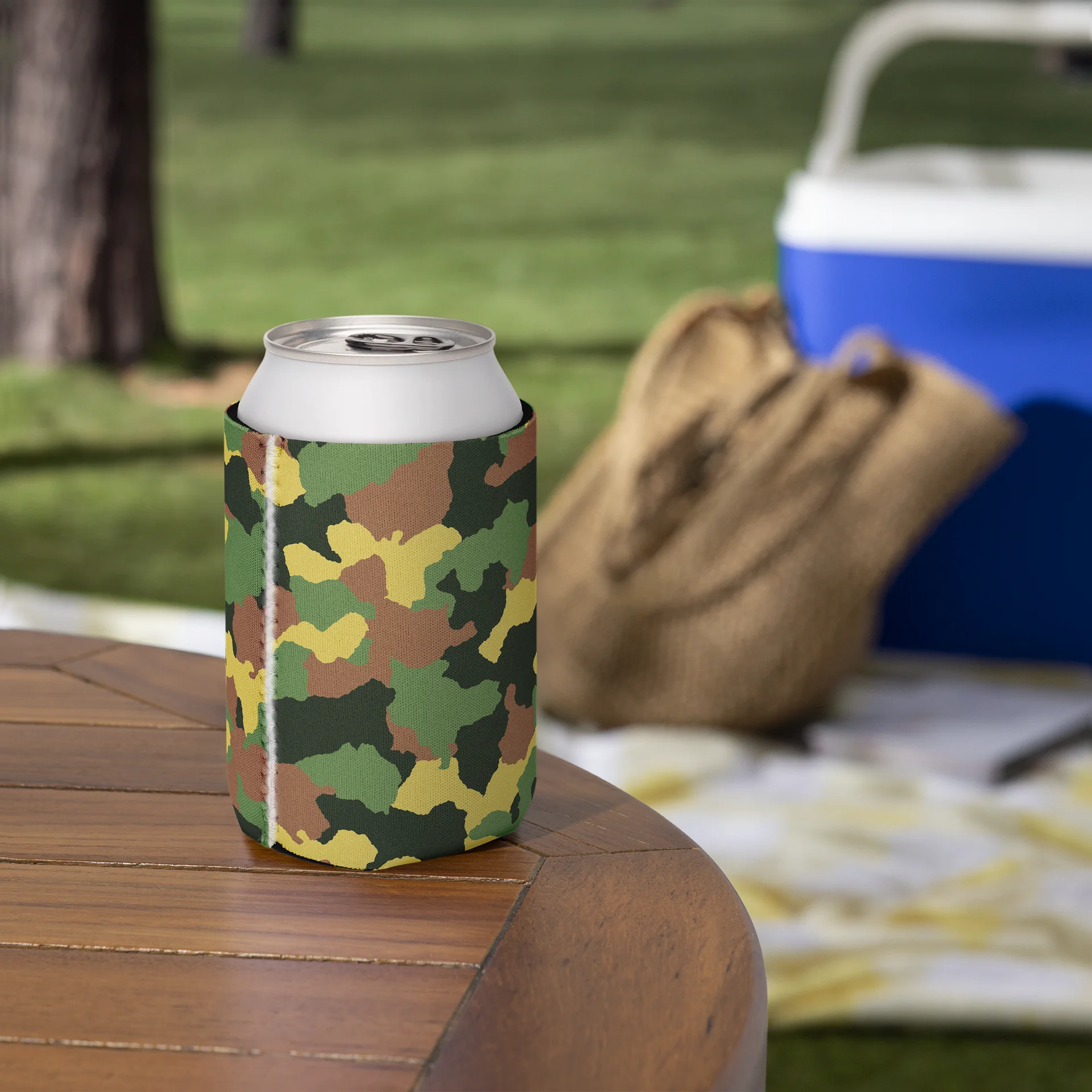 Camo Wamo Koozie product image (3)