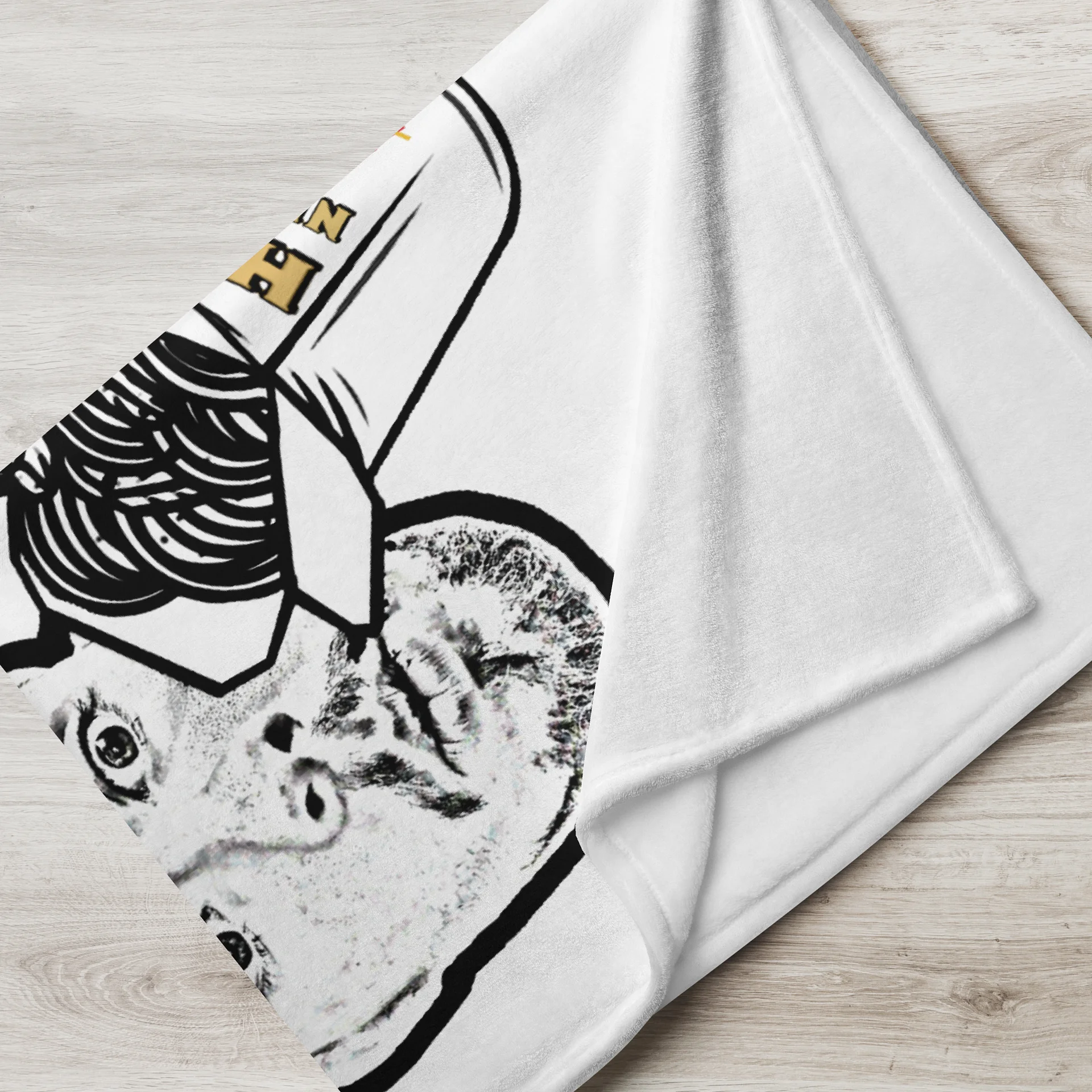 Bearded_Squirrel Cozy Printed Throw product image (7)