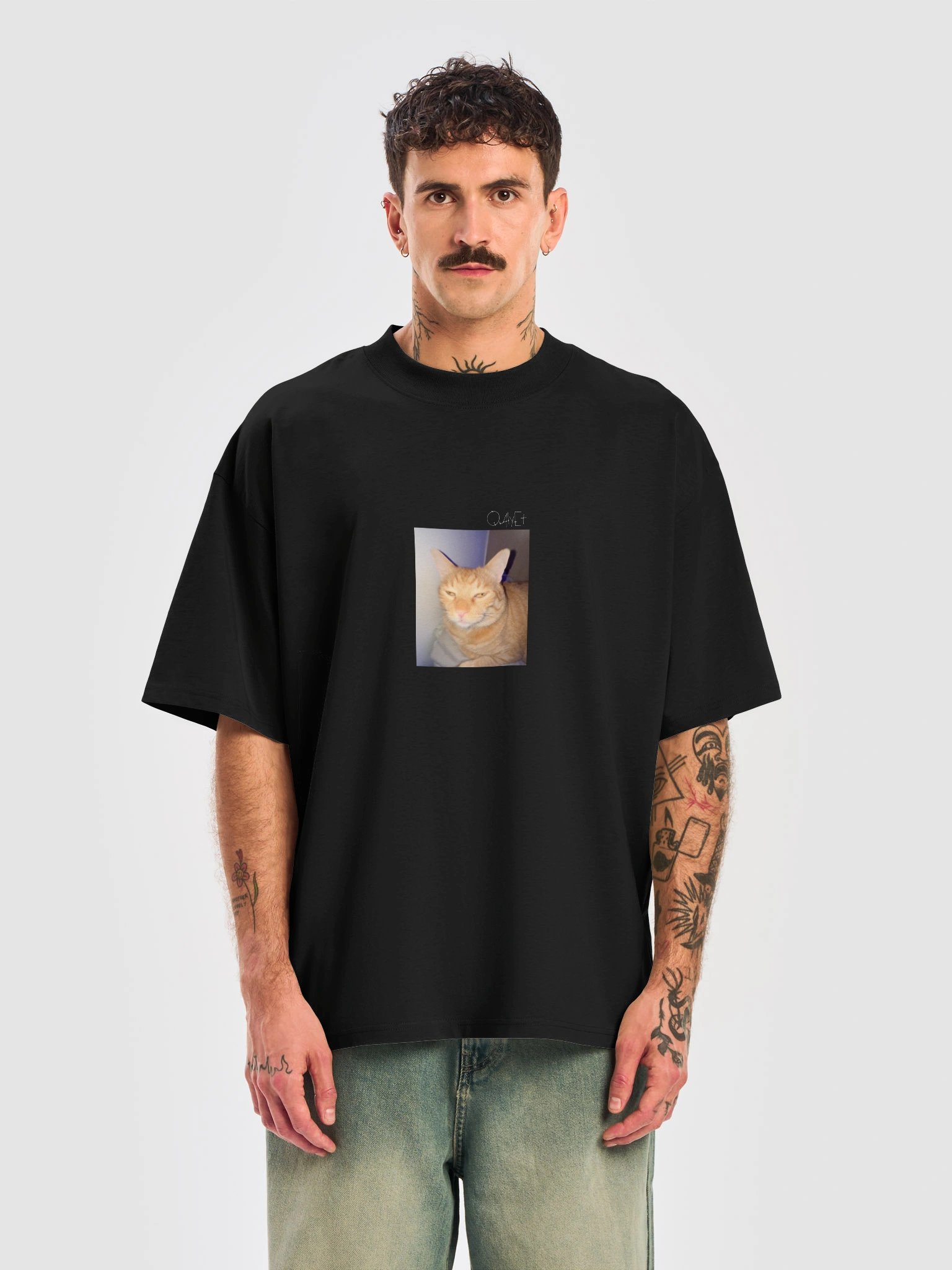 QWHYET LITTY KITTY Oversized Tee (WHITE LOGO) product image (5)