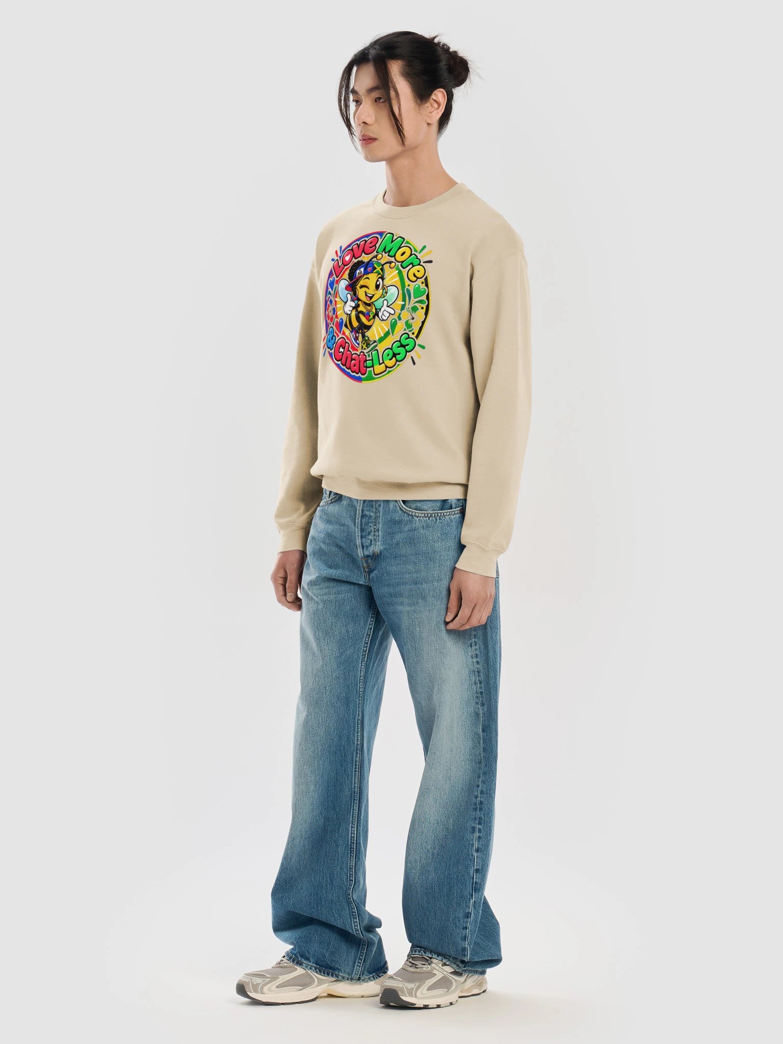 Bee Crewneck · Islands product image (7)