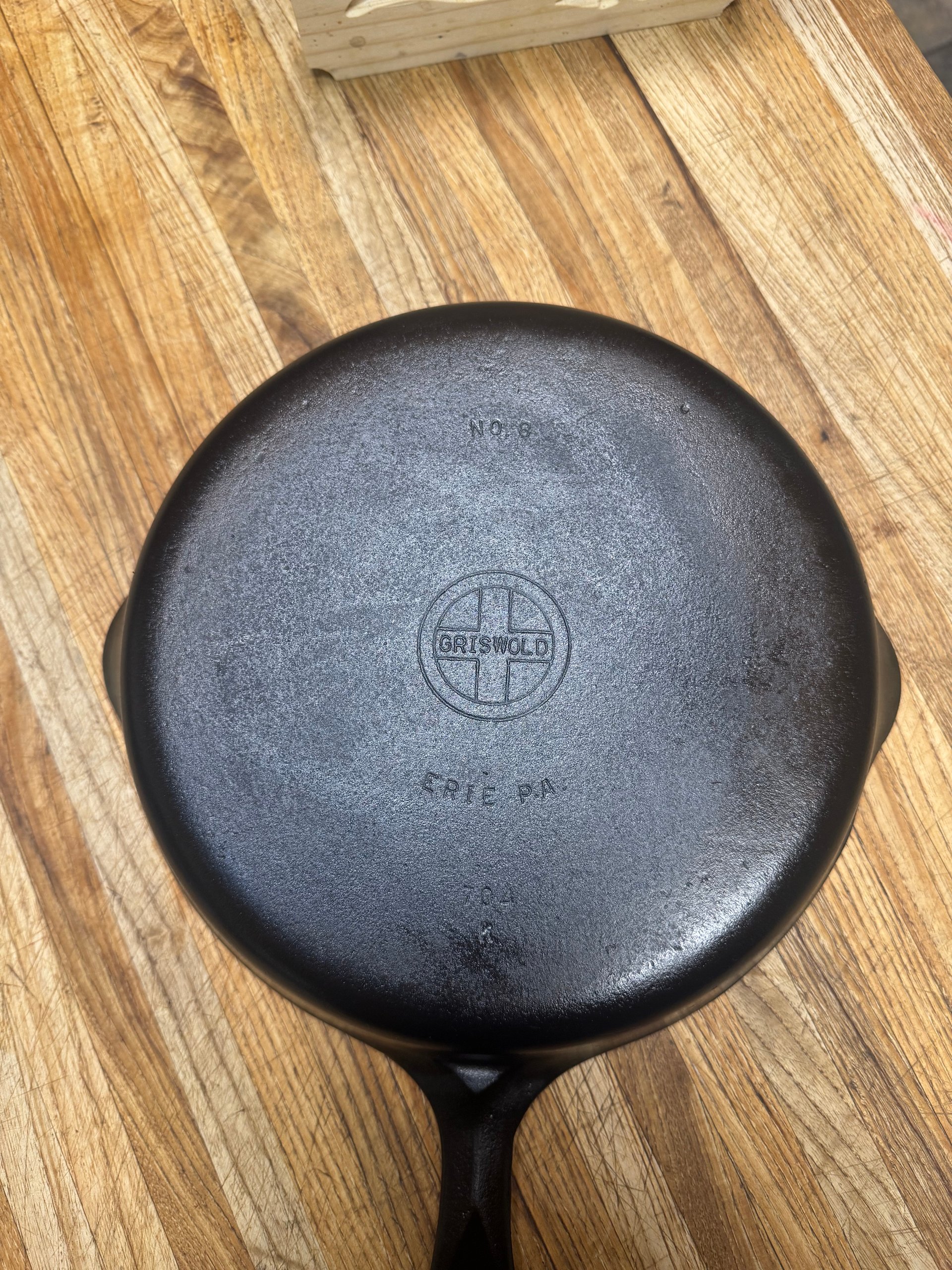 Vintage Griswold #8 SBL Skillet (SOLD) product image (3)