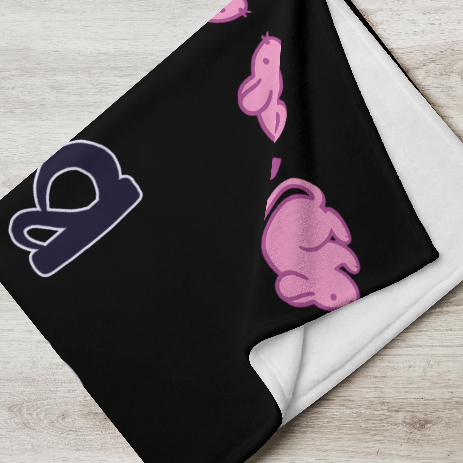 Batty Blanket - Black product image (3)