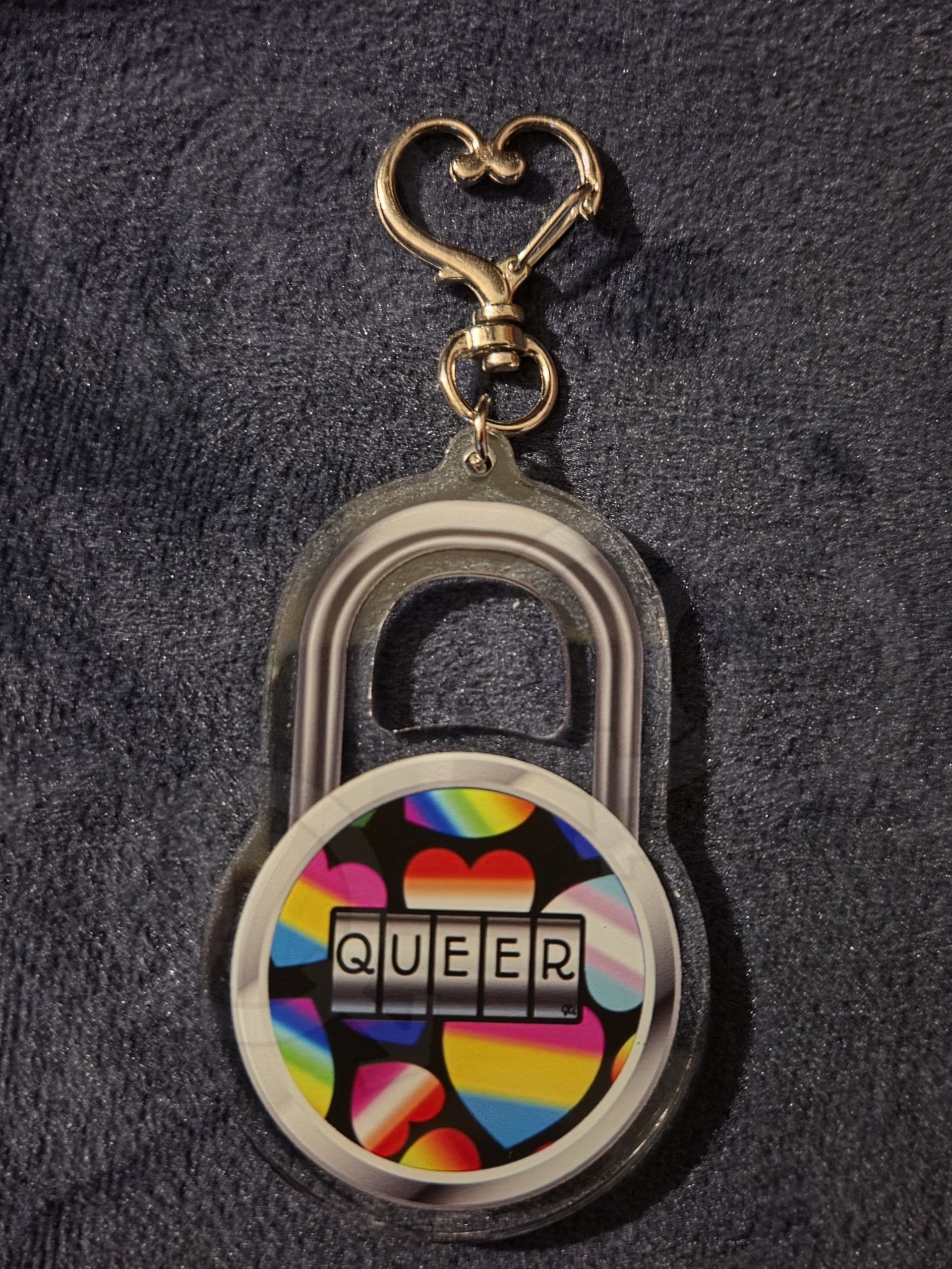 QQ Hearts Lock Keychain product image (1)