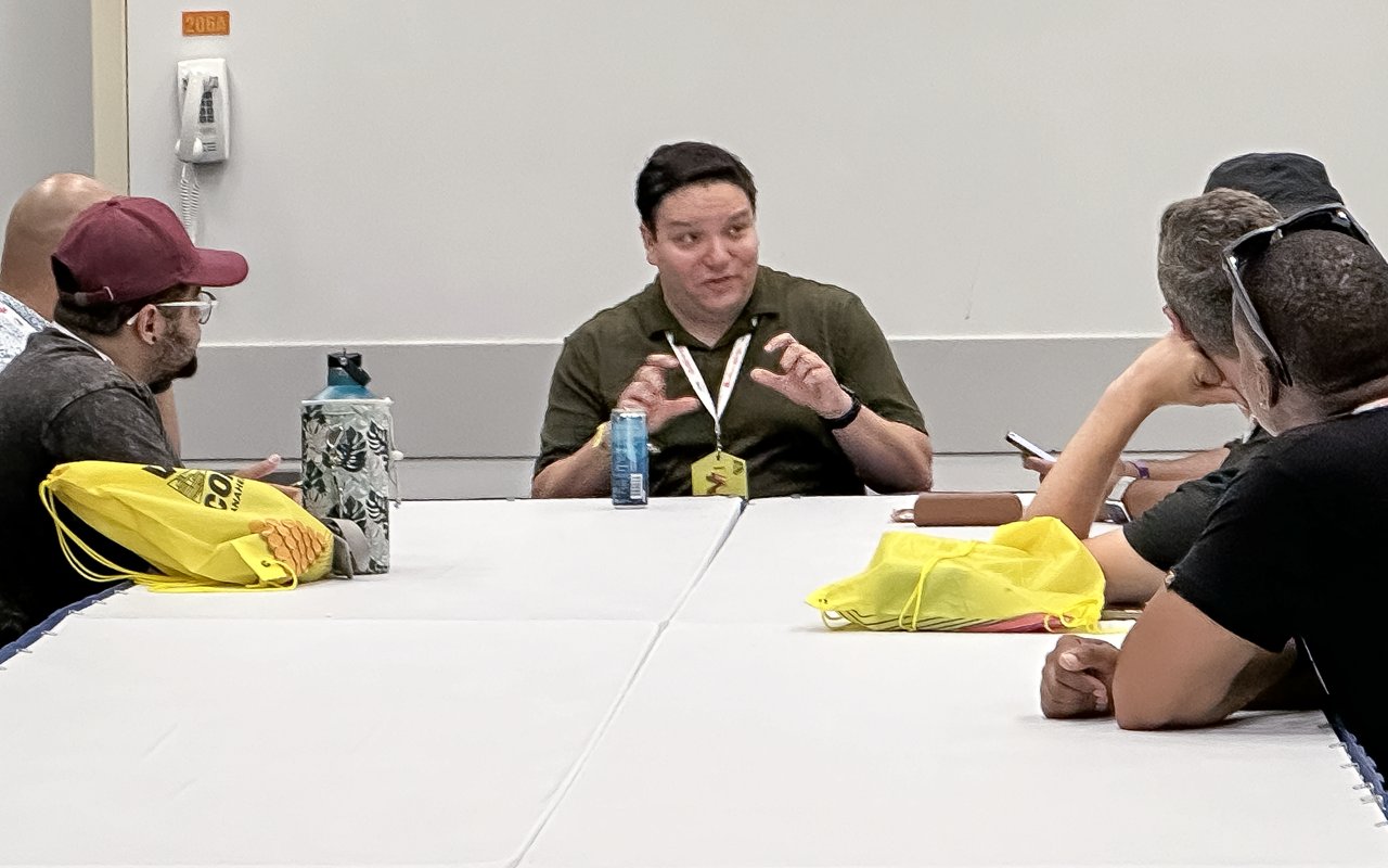 KDCC members IRL at VidCon